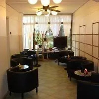 Retro Hotel